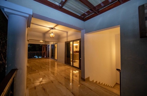 Teshie House | Magnificent 5 bedroom luxurious villa