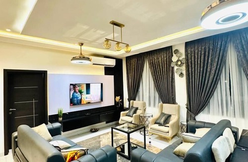 Weija Apartment | Mankatiwa Court Apartmentnt