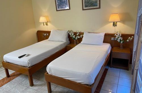 Accra Hotel | Maple Leaf Korean Hotel