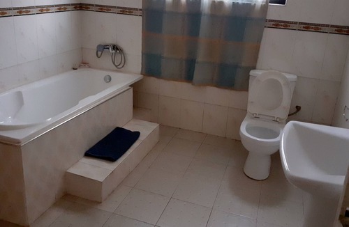Kumasi Apartment | Margaret's Apartment