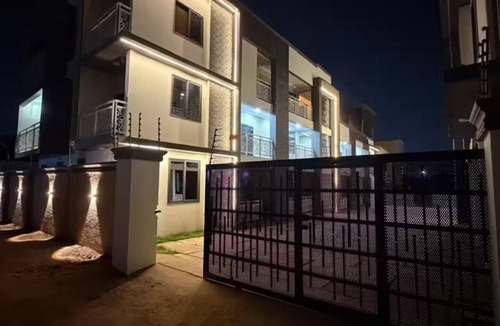 Madina Apartment | Modern 1 bedroom apartment with stunning ambience