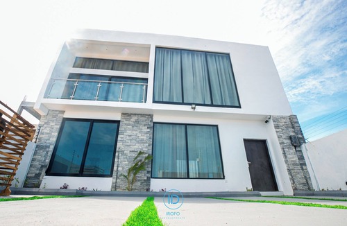 Prampram House | Modern 2 bedroom Villa with Pool, Ocean Vista, WIFI, AC, and Enhanced Safety