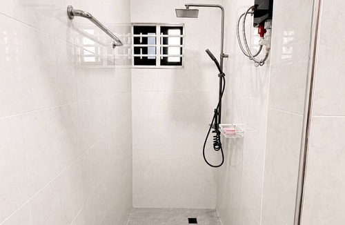 Tamale Apartment | Modern 2BR Apartment | Starlink Wi-Fi | Free Parking
