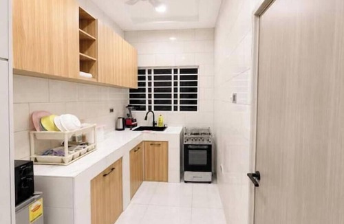 Tamale Apartment | Modern Two-Bedroom Apartment | Starlink Wi-Fi