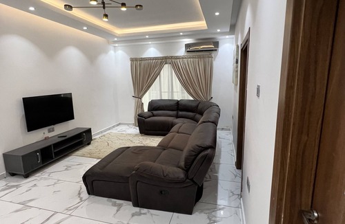 Nungua House | Modern Villa