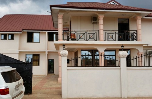 Sunyani Hotel | Moonlite Hotel Sunyani Airport