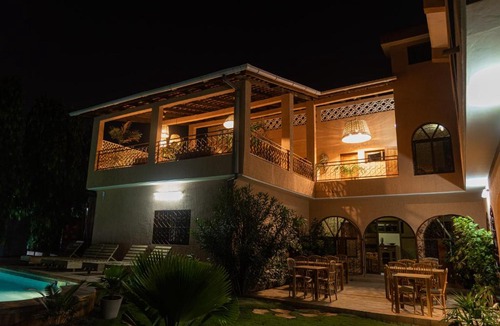 Lome House | Nomads Racines