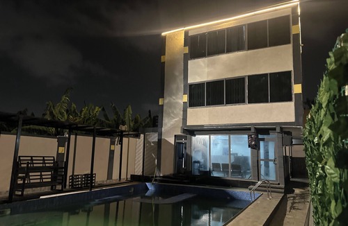 Pokuase Hotel | Northwold Hotel-Pokuase Interchange ACC