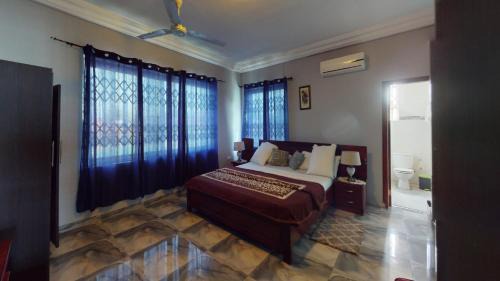 Teshie Hotel | Nouvelle Place