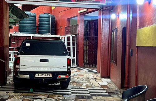 Kumasi House | O Ansah Plaza Lodge - Comfortable Rooms in the Heart of Kumasi.Free WiFi,Parking