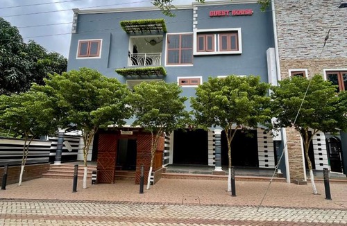 Nsawam House | Oseikrom Guest House