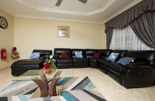 Teshie Apartment | Paradise Castles