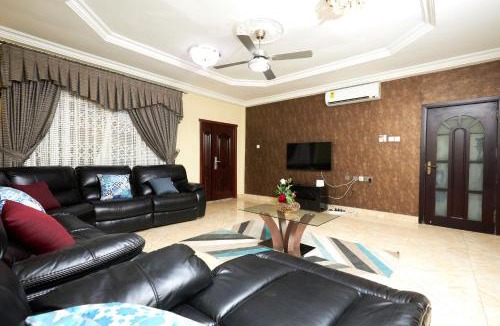 Teshie Apartment | Paradise Castles