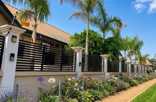 Tamale Apartment | Paradise Creek Hotel