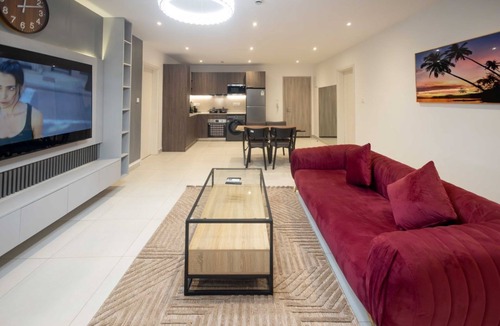 Accra Apartment | Peravi Suites at The Bantree