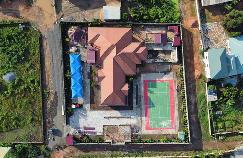 Nungua House | Perfect Vacation Home with hot tub, 24/7 security, WiFi, Swimming Pool, etc.