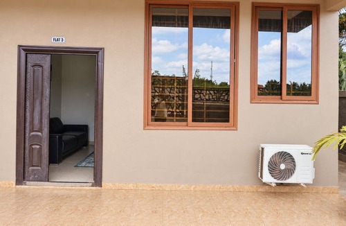 Nungua Apartment | Private 1BR 1BT Escape Near Waterfall Wi-Fi AC DSTV n More