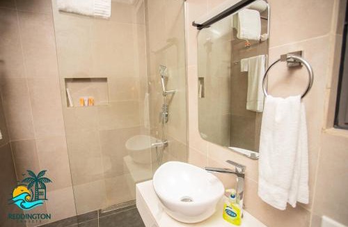 Anloga Hotel | Reddington Chalets Beach Resort