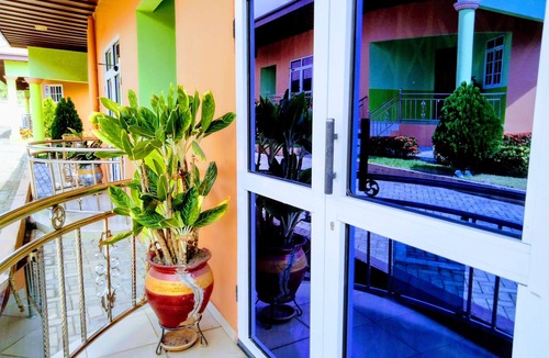 Kubease House | Renajoe Exclusive Centre
