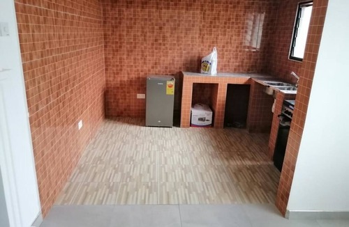 Kwabenyan House | Salomey Plaza