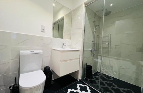 Cantonments Apartment | Sam at the Gardens