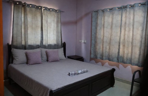 Ejisu House | Serene 1BR 1BT Wi-Fi Kitchen Laundry TV Wardrobe