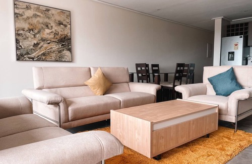 North Ridge Apartment | Serene 2BR at Ridge, Wi-Fi/DSTV
