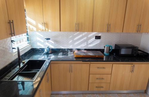 Oyarifa House | Serene 3-Bedroom In Kuottam Estate Oyarifa (Accra) 20 Minutes To Aburi Gardens !
