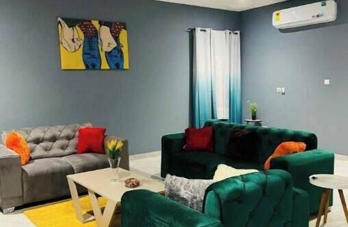 Adenta Villa | Sikadan - Noras Villa