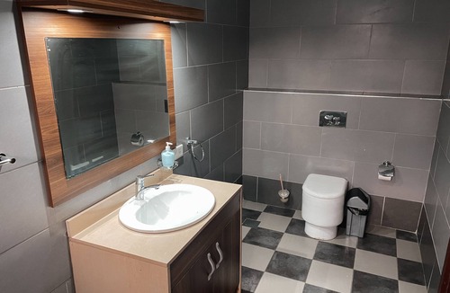 North Ridge Hotel | Sky Suites Osu