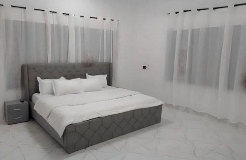 Afienya Hotel | Sleepeaze Hotel