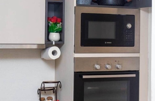 North Ridge Apartment | Solaris Executive 1BR Osu | Pool, Gym & Wi-fi