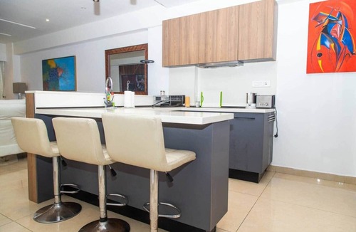 North Ridge Apartment | Solaris Premier 1BR | Osu Pool Gym