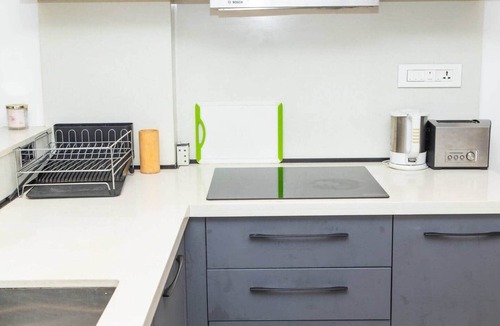 North Ridge Apartment | Solaris Premier 1BR | Osu Pool Gym
