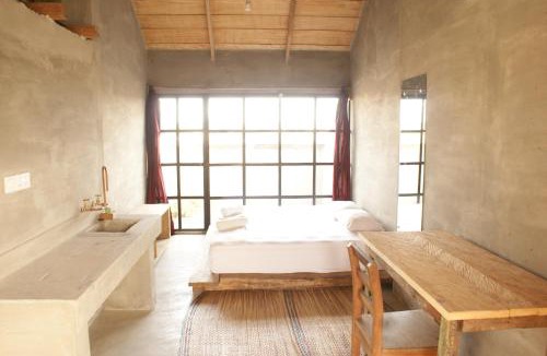 Kokomlemle Hostel | somewhere nice