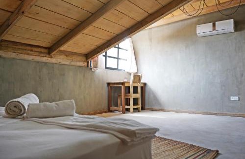 Kokomlemle Hostel | somewhere nice