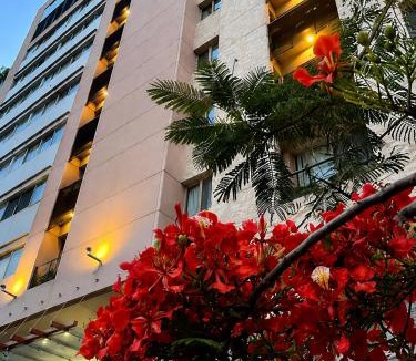 Osu Apartment | Sophisticated 2BR Apt on Oxford Street