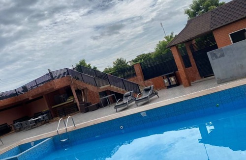 Prampram Hotel | Spacious 35-bedroom hotel in quaint Dawhenya with AC and fitness room