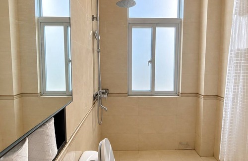 North Ridge Apartment | Spacious and modern 2-bedroom apartment in Central Osu, Chateau Apartments