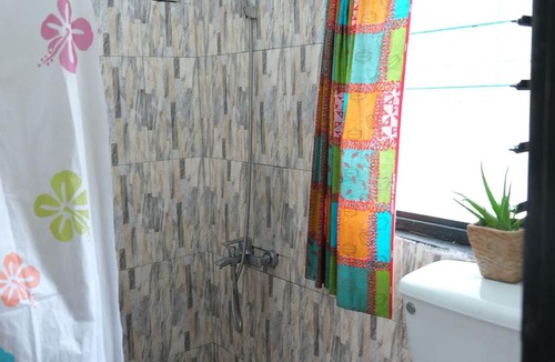 Osu Apartment | Spacious Oasis in Osu's Grove of Trees