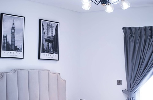 Osu Klottey Apartment | Spacious studio apartment @The SIgnature