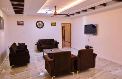 Accra House | Spaggy suites City escape