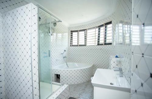 Jomoro Apartment | State of The Art House