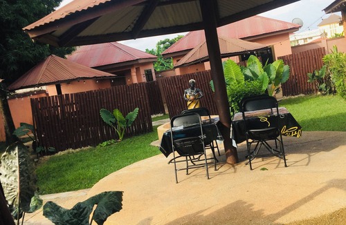 Kumasi Hotel | Steak House Guesthouse and restaurants