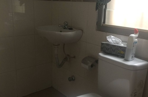 Osu Klottey Apartment | Student Room XL in the Heart of Accra