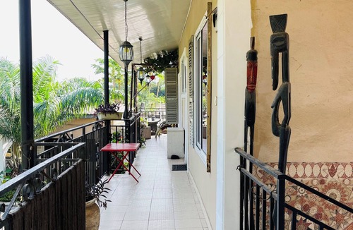 Labadi Apartment | Studio apartment in Labone w/hot water. Pet-friendly!