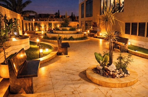 Dzorwulu Apartment | Stylish Airport Residential Studio | Pool & Gym