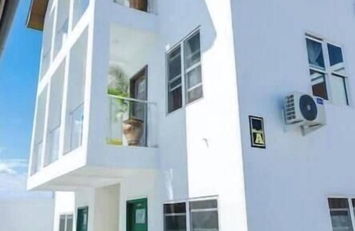 Prampram Apartment | Stylish Escape with Pool + Relaxing Getaway tema 25+luxry+Lovely at H village
