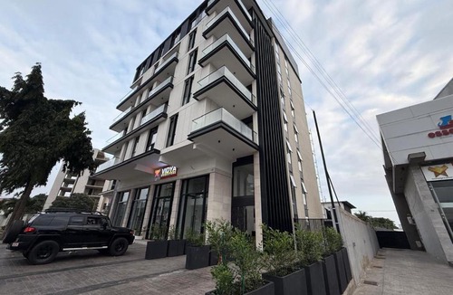 Labone Hotel | Swiss Lodge, Labone