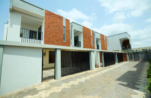 Adenta Apartment | Tefillah Guesthouse & Hotels